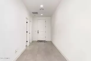 8773 W Medlock Dr, Glendale, AZ 85305 - Photo 7