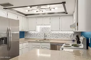 1051 S Dobson Rd, Mesa, AZ 85202 - Photo 9