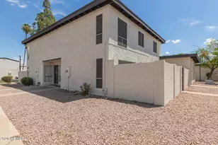 1051 S Dobson Rd, Mesa, AZ 85202 - Photo 1