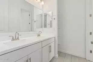 24075 N 171st Dr, Surprise, AZ 85387 - Photo 29