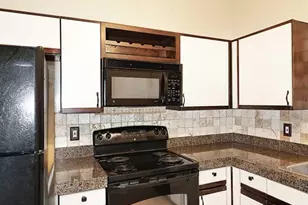 1126 W Elliot Rd, Chandler, AZ 85224 - Photo 15