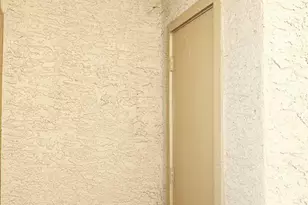 1126 W Elliot Rd, Chandler, AZ 85224 - Photo 9