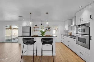 1018 E Marigold Ln, Tempe, AZ 85288 - Photo 15