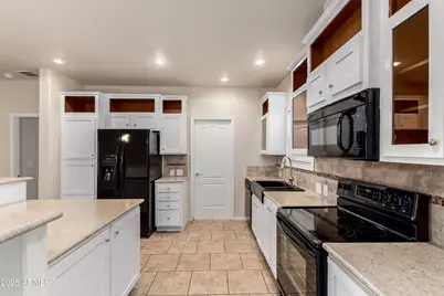 2000 S Apache Road #78, Buckeye, AZ 85326 - Photo 3