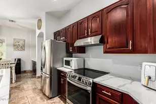 2332 W Andrea Dr, Phoenix, AZ 85085 - Photo 21