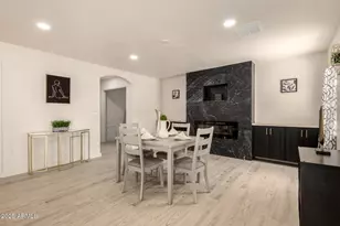 4122 S 62nd, Phoenix, AZ 85043 - Photo 1