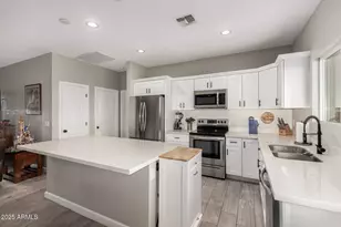 10260 W Concordia Dr, Arizona City, AZ 85123 - Photo 7