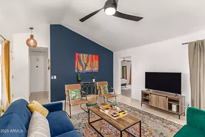 7748 W Minnezona Avenue, Phoenix, AZ 85033 - Photo 11