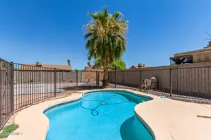 7748 W Minnezona Ave, Phoenix, AZ 85033 - Photo 29