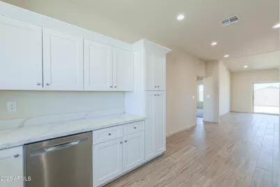 13562 S Huntington Road, Arizona City, AZ 85123 - Photo 13