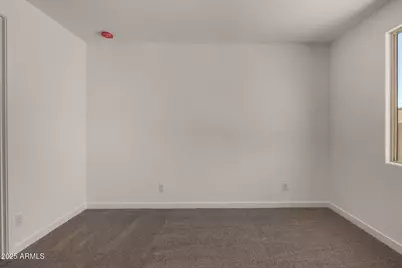 18194 W Elizabeth Avenue, Goodyear, AZ 85338 - Photo 17