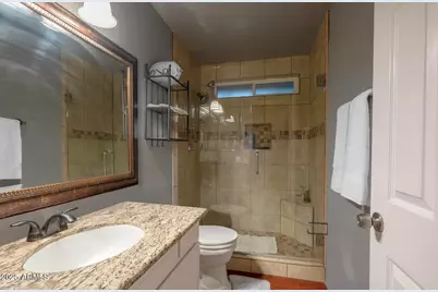 12222 S Paiute Street, Phoenix, AZ 85044 - Photo 15