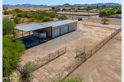 51089 W Julie Lane, Maricopa, AZ 85139 - Photo 3