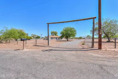 51089 W Julie Lane, Maricopa, AZ 85139 - Photo 35