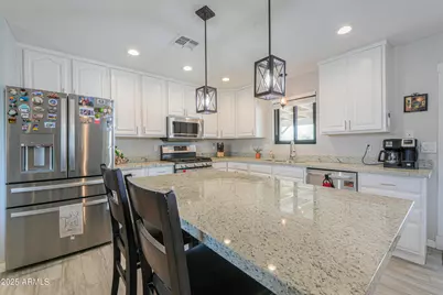 51089 W Julie Lane, Maricopa, AZ 85139 - Photo 5