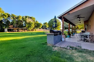 18145 E Cherry Hills Pl, Queen Creek, AZ 85142 - Photo 37