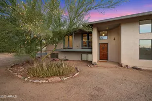 2315 E South Mountain Ave, Phoenix, AZ 85042 - Photo 3