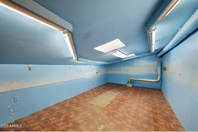 2315 E South Mountain Avenue, Phoenix, AZ 85042 - Photo 45