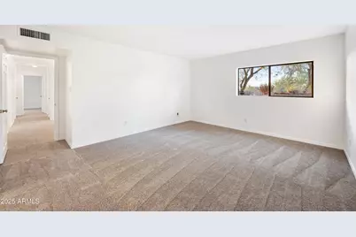 2315 E South Mountain Avenue, Phoenix, AZ 85042 - Photo 25