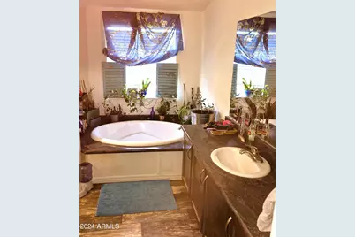 20435 E Wagon Wheel Circle, Black Canyon City, AZ 85324 - Photo 23