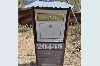 20435 E Wagon Wheel Circle, Black Canyon City, AZ 85324 - Photo 11