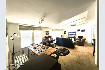 20435 E Wagon Wheel Circle, Black Canyon City, AZ 85324 - Photo 17