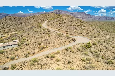 11198 E Sunset Peak Road #5, Gold Canyon, AZ 85118 - Photo 3