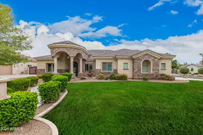 330 N Portland, Gilbert, AZ 85234 - Photo 1