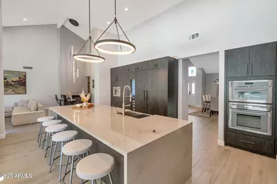 10508 N 97th Street, Scottsdale, AZ 85258 - Photo 7