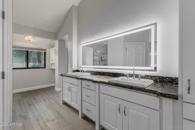 10508 N 97th Street, Scottsdale, AZ 85258 - Photo 31