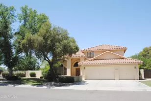 9276 S Myrtle Ave, Tempe, AZ 85284 - Photo 3