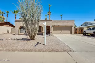 808 W Kilarea, Mesa, AZ 85210 - Photo 1
