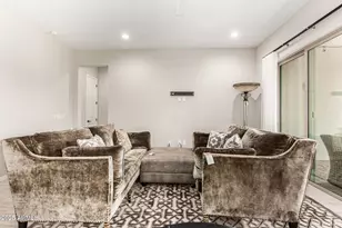 2831 E Los Gatos Dr, Phoenix, AZ 85050 - Photo 7