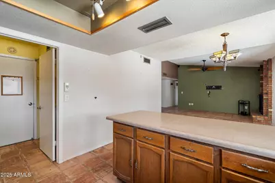 16801 N 45th Place, Phoenix, AZ 85032 - Photo 9