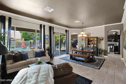 7965 W Robin Lane, Peoria, AZ 85383 - Photo 7