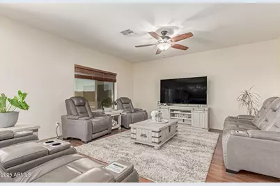 2261 N Magdelena Place, Casa Grande, AZ 85122 - Photo 9