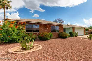 11049 W Crestbrook Dr, Sun City, AZ 85351 - Photo 5