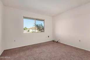 11049 W Crestbrook Dr, Sun City, AZ 85351 - Photo 19