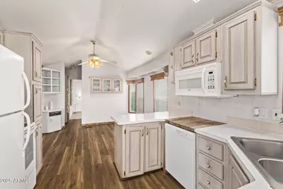 7750 E Broadway Road #843, Mesa, AZ 85208 - Photo 15