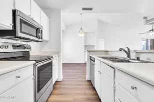 2035 S Elm St, Tempe, AZ 85282 - Photo 11