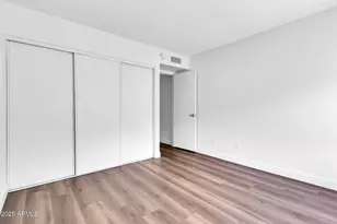 2035 S Elm St, Tempe, AZ 85282 - Photo 23