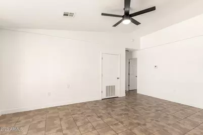 14309 S Amado Boulevard, Arizona City, AZ 85123 - Photo 5