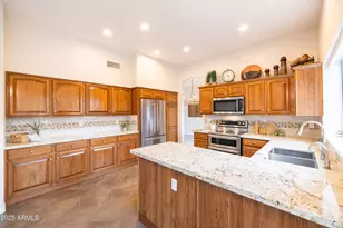 1310 N Mission Cove Ln, Gilbert, AZ 85234 - Photo 11