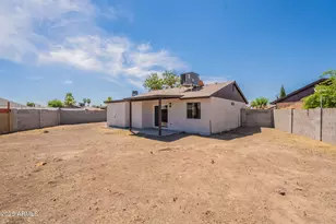 521 E Wickieup Ln, Phoenix, AZ 85024 - Photo 37