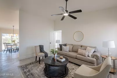 521 E Wickieup Lane, Phoenix, AZ 85024 - Photo 1