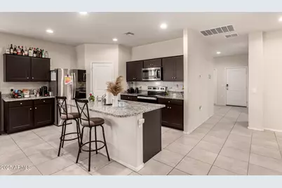 24445 W Jones Avenue, Buckeye, AZ 85326 - Photo 11