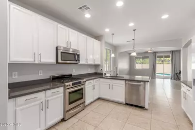 42366 W Chimayo Drive, Maricopa, AZ 85138 - Photo 15