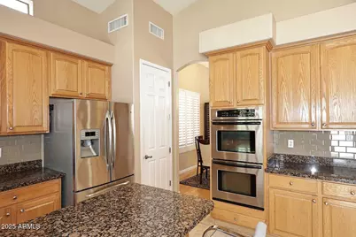 7022 W Quail Avenue, Glendale, AZ 85308 - Photo 17