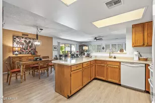 12719 W Shadow Hills Dr, Sun City West, AZ 85375 - Photo 19