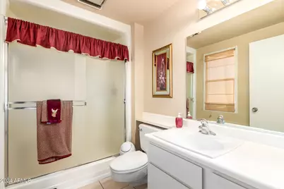 10477 W Highwood Lane, Sun City, AZ 85373 - Photo 23